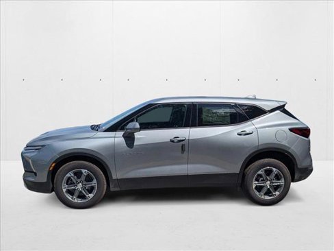 New 2025 Chevrolet Blazer LT image 5