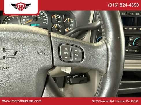 Used 2004 Chevrolet Silverado 2500 LT w/ Heavy-Duty Power Package image 24