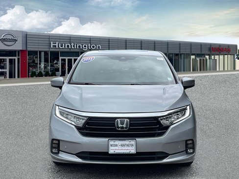 Used 2023 Honda Odyssey Elite image 2