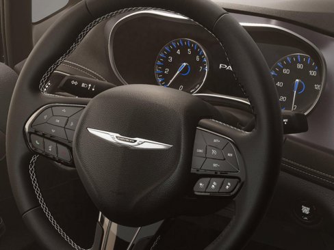 New 2026 Chrysler Pacifica Limited image 22