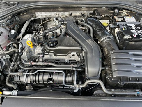 Used 2025 Volkswagen Jetta Sport image 25