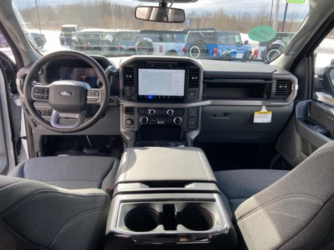 New 2025 Ford F150 XLT w/ Equipment Group 302A MID image 31