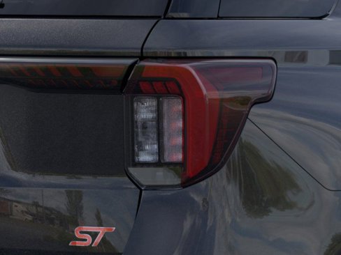 New 2025 Ford Explorer ST image 21