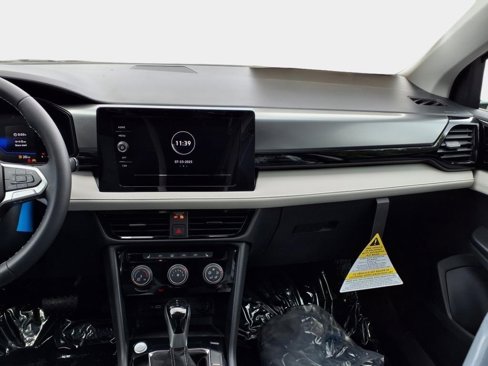 New 2025 Volkswagen Taos S image 15