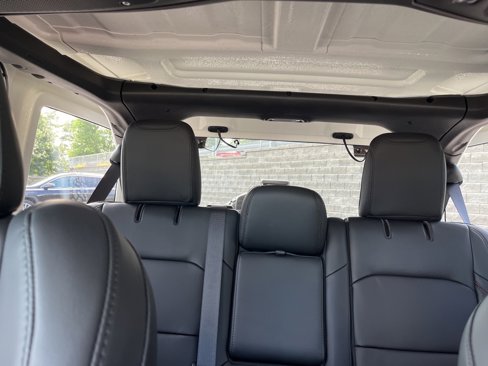 New 2025 Jeep Wrangler Unlimited Rubicon image 27