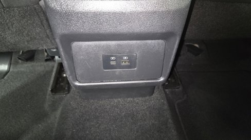 Used 2023 Nissan Rogue SV image 24