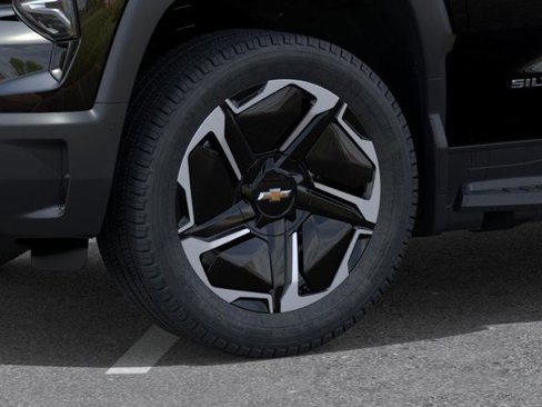 New 2026 Chevrolet Silverado EV LT w/ Premium Package image 9