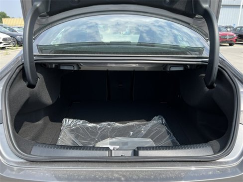 Used 2025 Mercedes-Benz CLA 250 4MATIC image 35