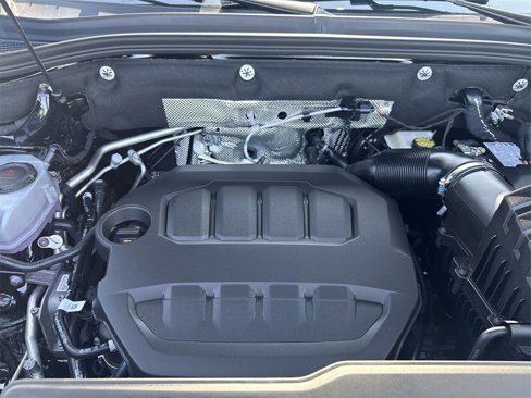 New 2025 Volkswagen Atlas SEL Premium R-Line image 18