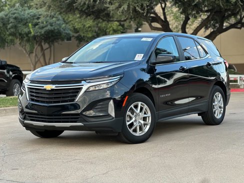 Used 2023 Chevrolet Equinox LT image 3