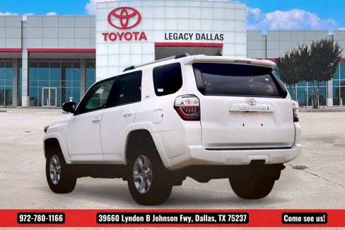 Used 2021 Toyota 4Runner SR5 image 7