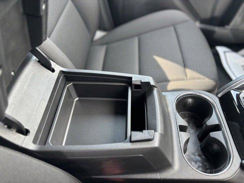 New 2025 GMC Canyon Elevation image 16