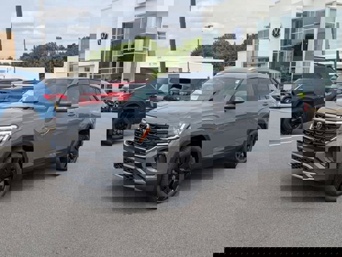 New 2025 Volkswagen Atlas Cross Sport SE image 7
