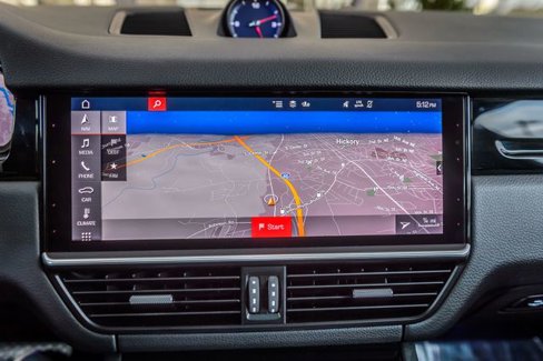 Used 2021 Porsche Cayenne image 30