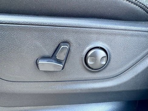 New 2026 RAM 1500 4x4 Crew Cab image 20