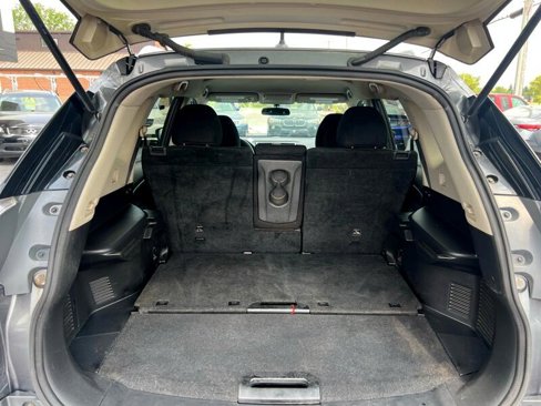 Used 2016 Nissan Rogue S image 11