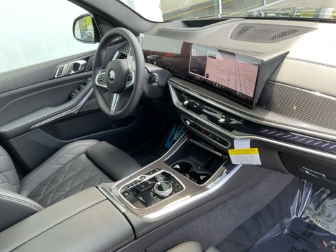New 2026 BMW X5 M60i image 32
