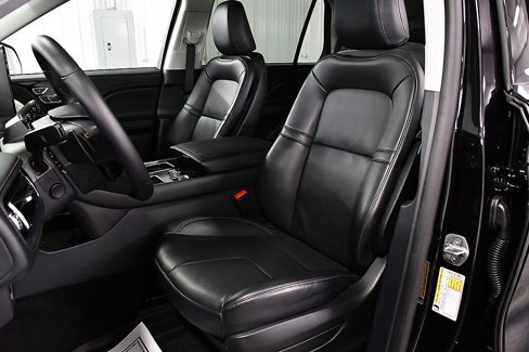 Used 2025 Lincoln Aviator AWD image 26