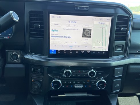 New 2025 Ford F250 Lariat w/ Chrome Package image 19