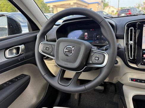New 2026 Volvo XC40 B5 Plus w/ Protection Package Premier image 7