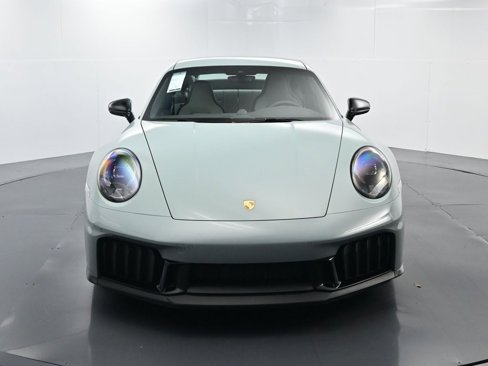 Certified 2026 Porsche 911 Carrera GTS image 17