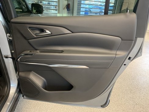 New 2026 Chevrolet Traverse LT w/ Driver Confidence Package image 33