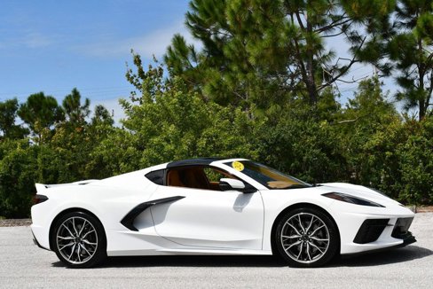 Used 2023 Chevrolet Corvette Stingray Premium Cpe w/ Z51 Performance Package image 8