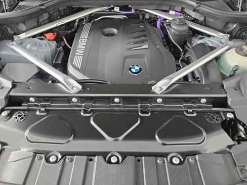 New 2026 BMW X5 xDrive40i w/ M Sport Package image 12