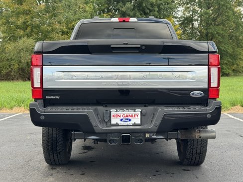 Certified 2022 Ford F350 Platinum w/ Snow Plow Prep Package image 10