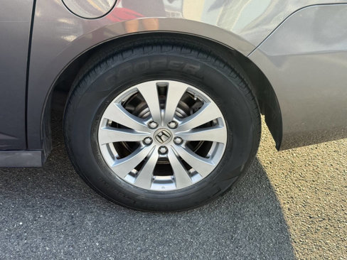 Used 2015 Honda Odyssey EX-L image 31