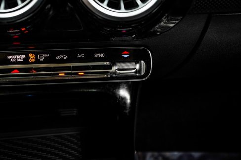 Used 2025 Mercedes-Benz CLA 250 w/ Exclusive Package image 22