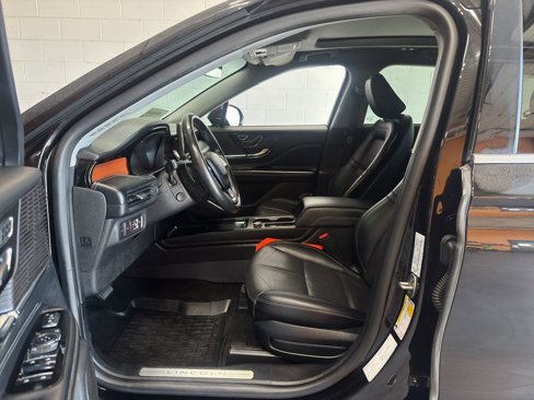 Used 2022 Lincoln Corsair Reserve image 15