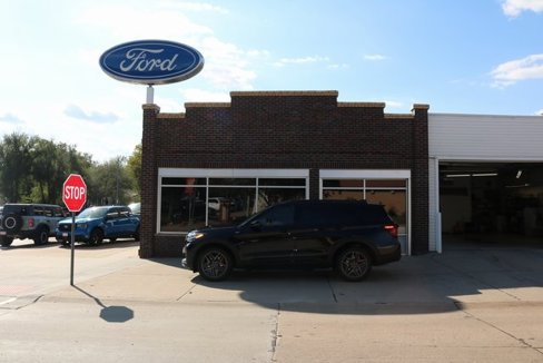 New 2025 Ford Explorer ST-Line image 2