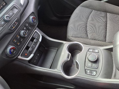 Certified 2022 GMC Terrain SLE w/ Driver Convenience Package image 29