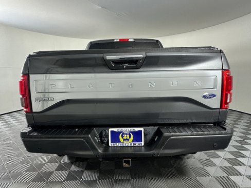 Used 2015 Ford F150 Platinum w/ Equipment Group 701A Luxury image 10