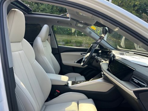 New 2025 Audi Q5 Prestige image 28
