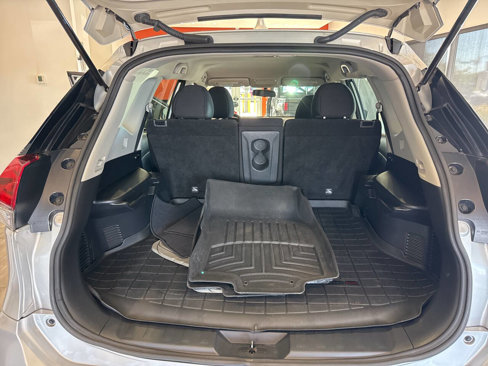 Used 2018 Nissan Rogue S image 31