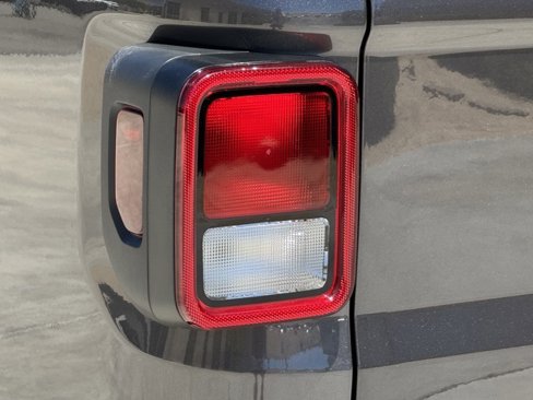New 2025 Jeep Gladiator Sport image 12