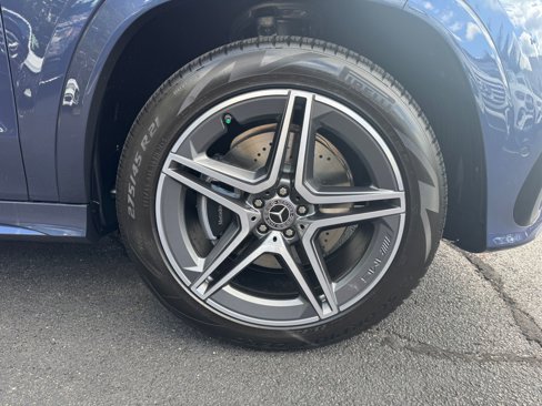 New 2026 Mercedes-Benz GLS 450 4MATIC image 28