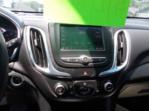 Used 2021 Chevrolet Equinox LT image 14