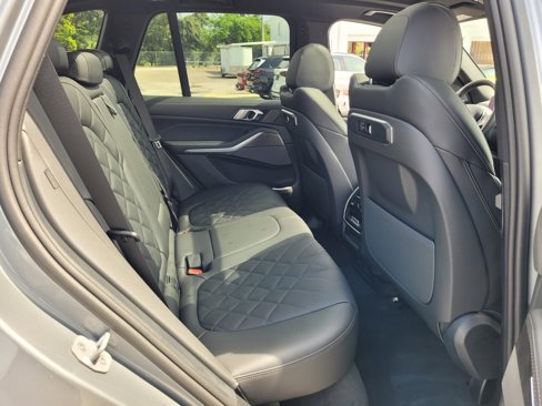 New 2026 BMW X5 xDrive50e image 16