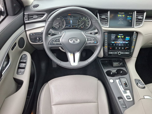 Certified 2024 INFINITI QX50 Luxe image 11