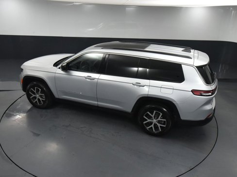 Used 2024 Jeep Grand Cherokee L Limited w/ Luxury Tech Group II image 66