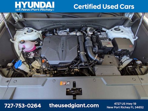 Used 2025 Hyundai Santa Fe Limited image 16