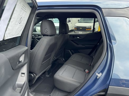 New 2026 Chevrolet Equinox LT w/ LPO, Floor Liner Package image 17