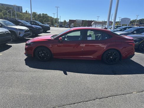 New 2026 Toyota Camry SE image 2