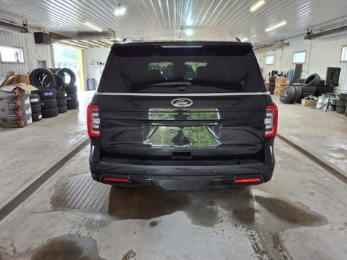 Used 2024 Ford Expedition Max Limited image 5