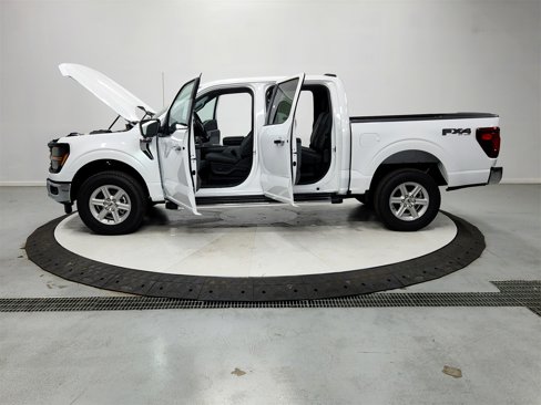 New 2025 Ford F150 XLT image 14