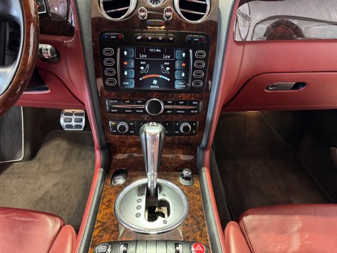 Used 2006 Bentley Flying Spur Flying Spur image 36