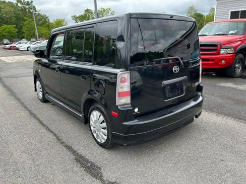 Used 2006 Scion xB image 9